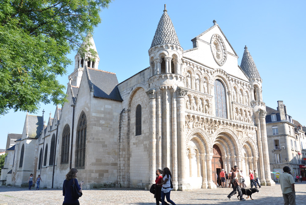 ENTREPRENDRE À POITIERS : QUI RENCONTRER ?